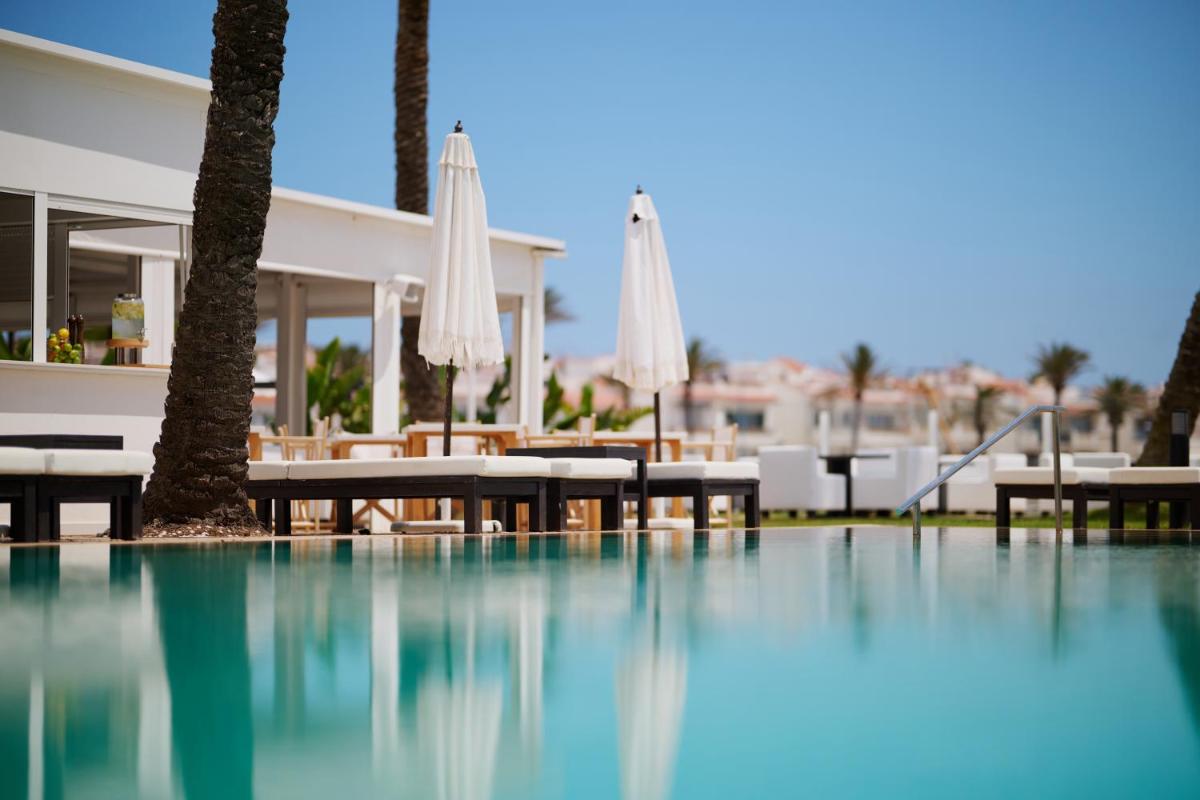 Piscina en o cerca de AluaSoul Menorca - Adults Only