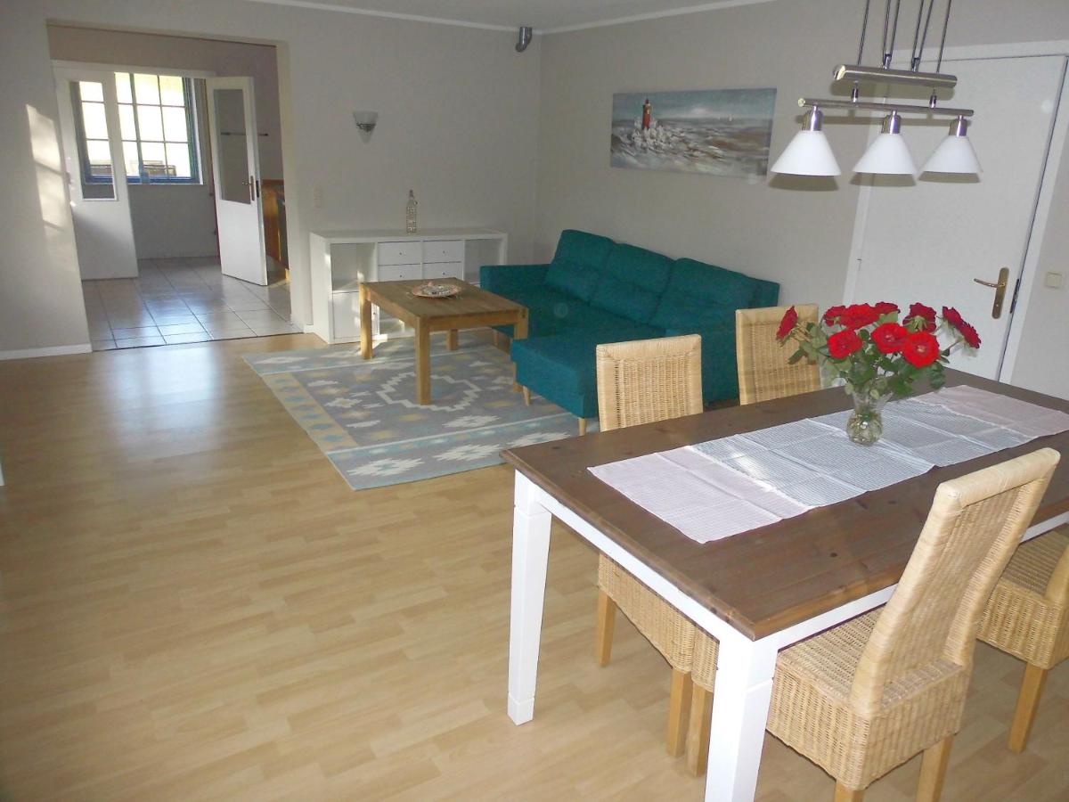 Ferienwohnung Wiesengrund - Housity