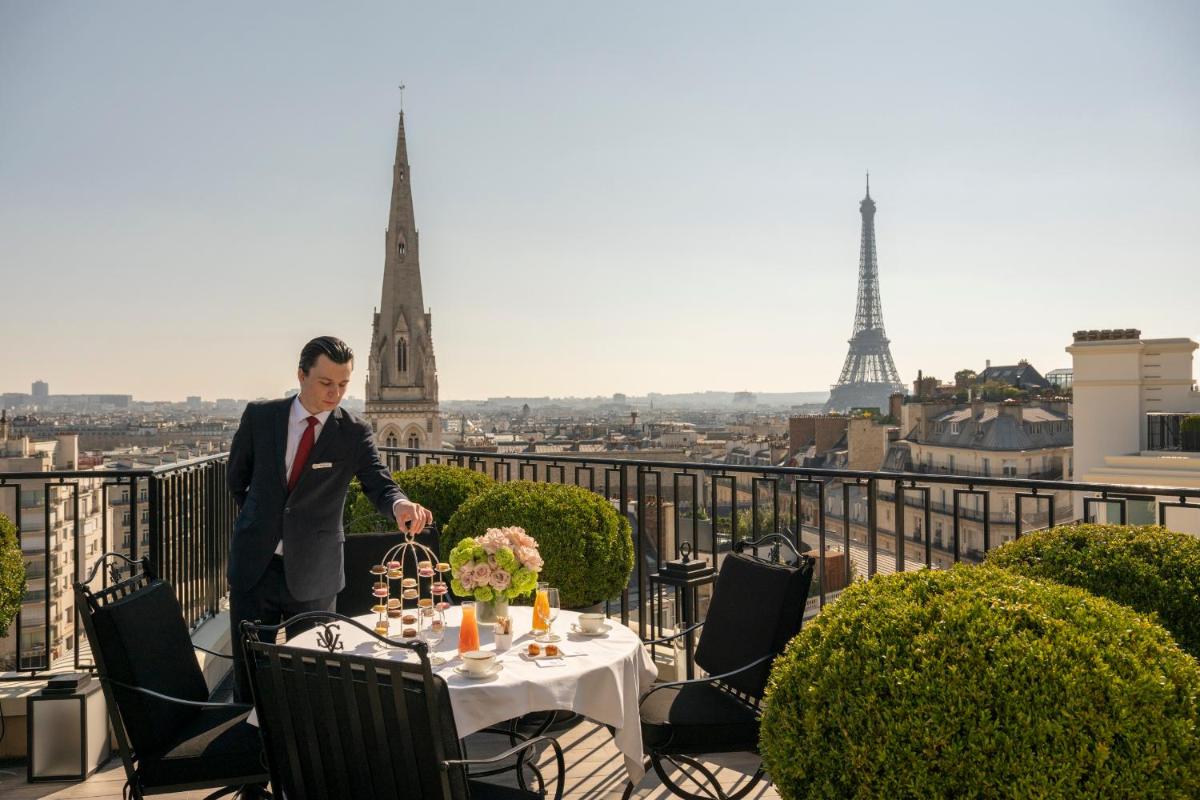 Boissons dans l'établissement Four Seasons Hotel George V Paris