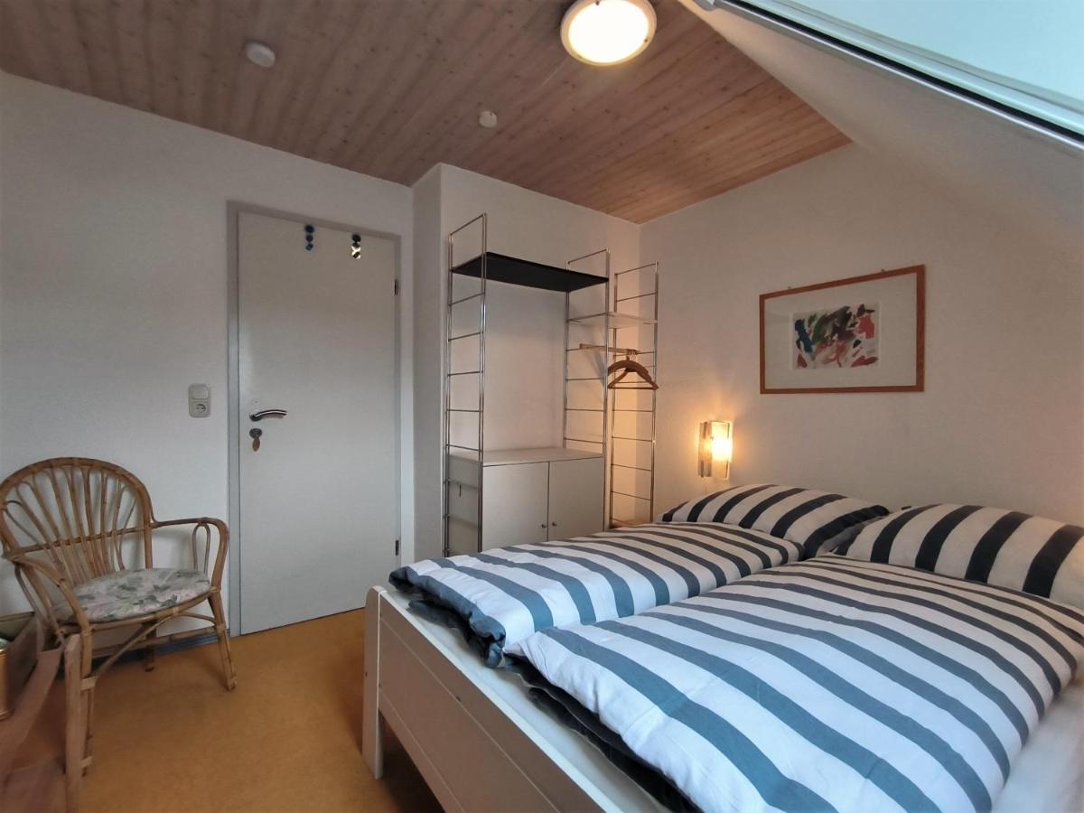 Ferienzimmer Neuhaus - Unterkunft für Wanderer - Housity