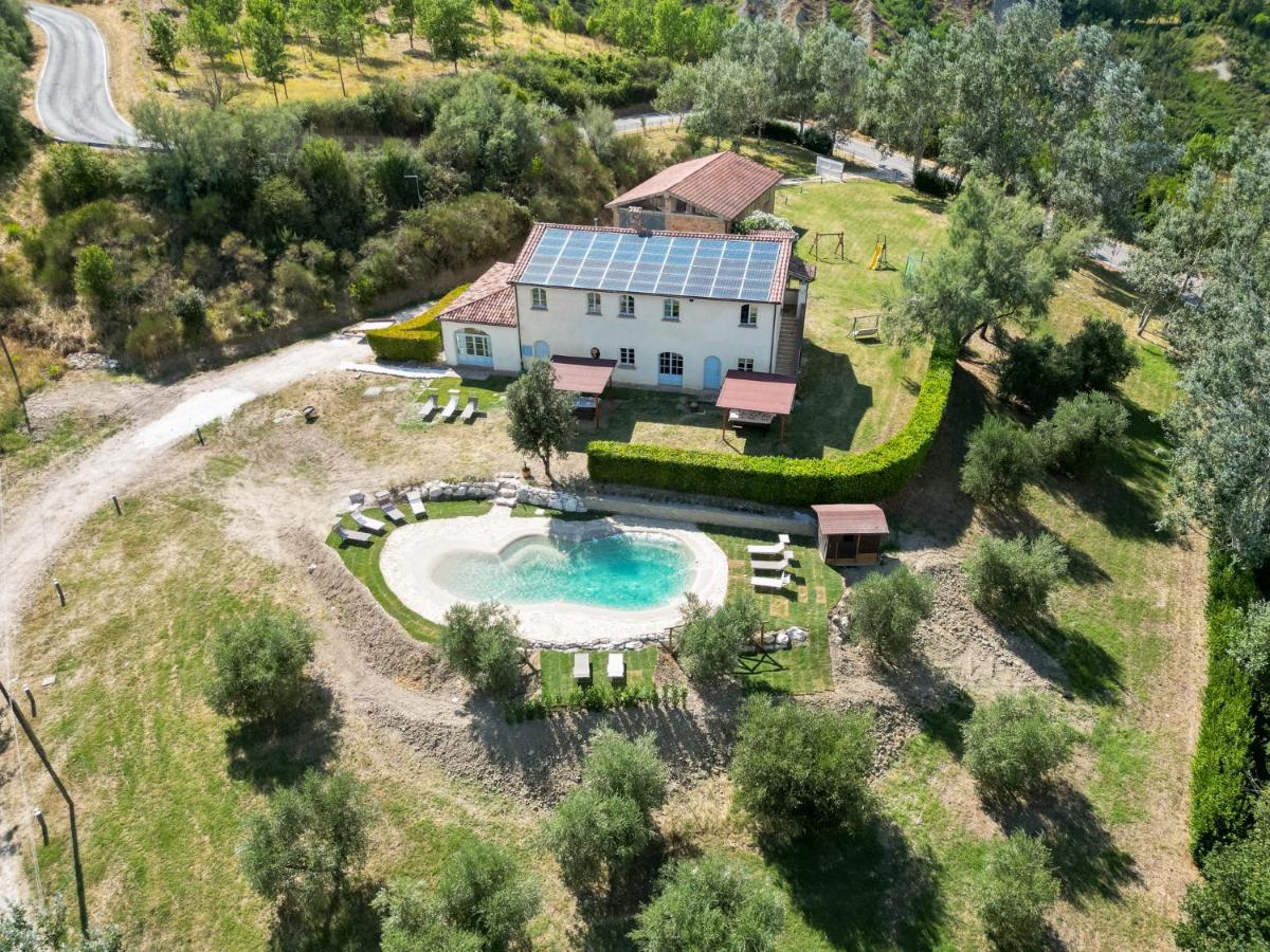 Villa CàBrandano appartamenti con Piscina tra Pesaro e Urbino - Housity