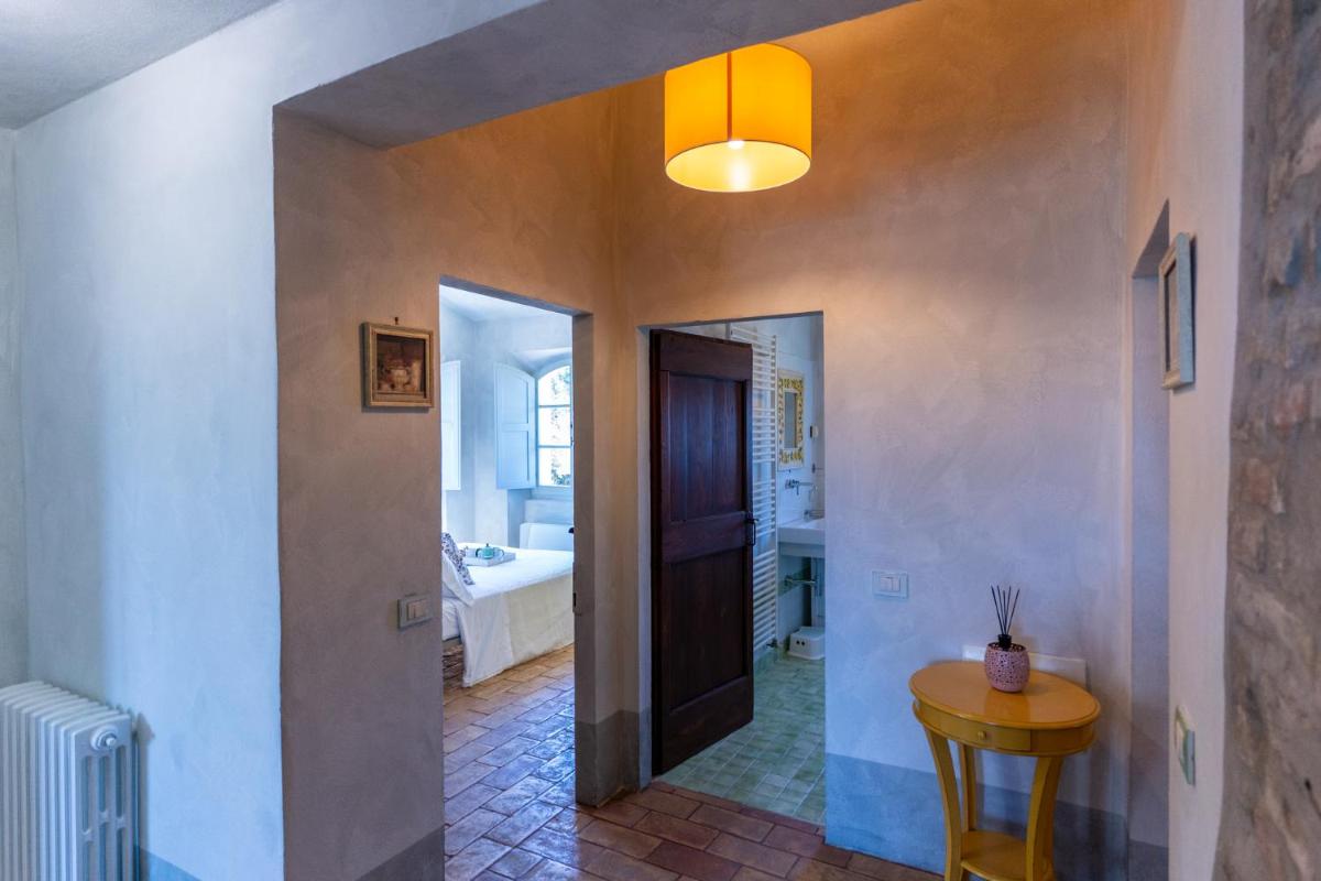 Villa CàBrandano appartamenti con Piscina tra Pesaro e Urbino - Housity