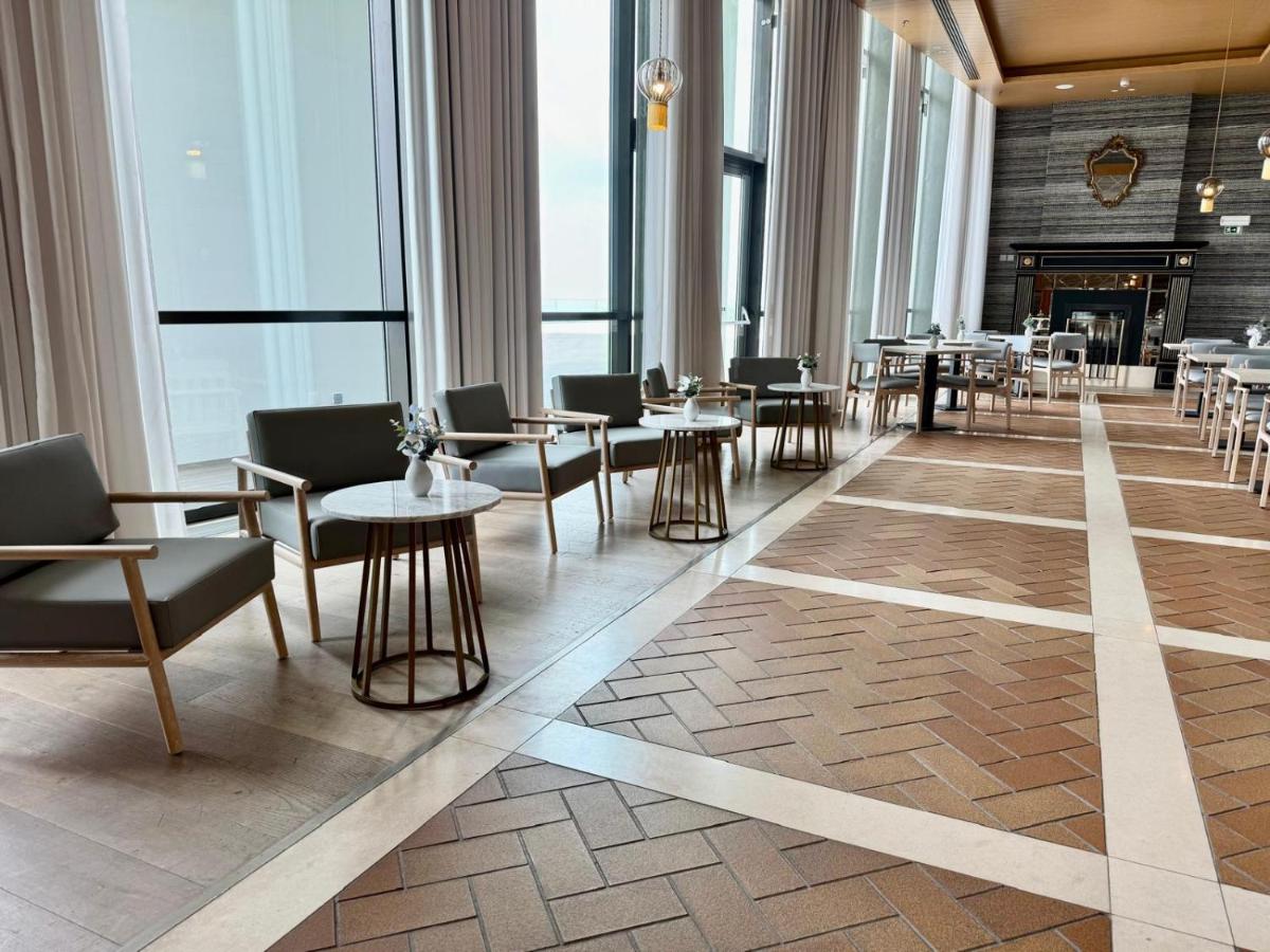 Um restaurante ou outro lugar para comer em Royal Obidos Scenic Resort