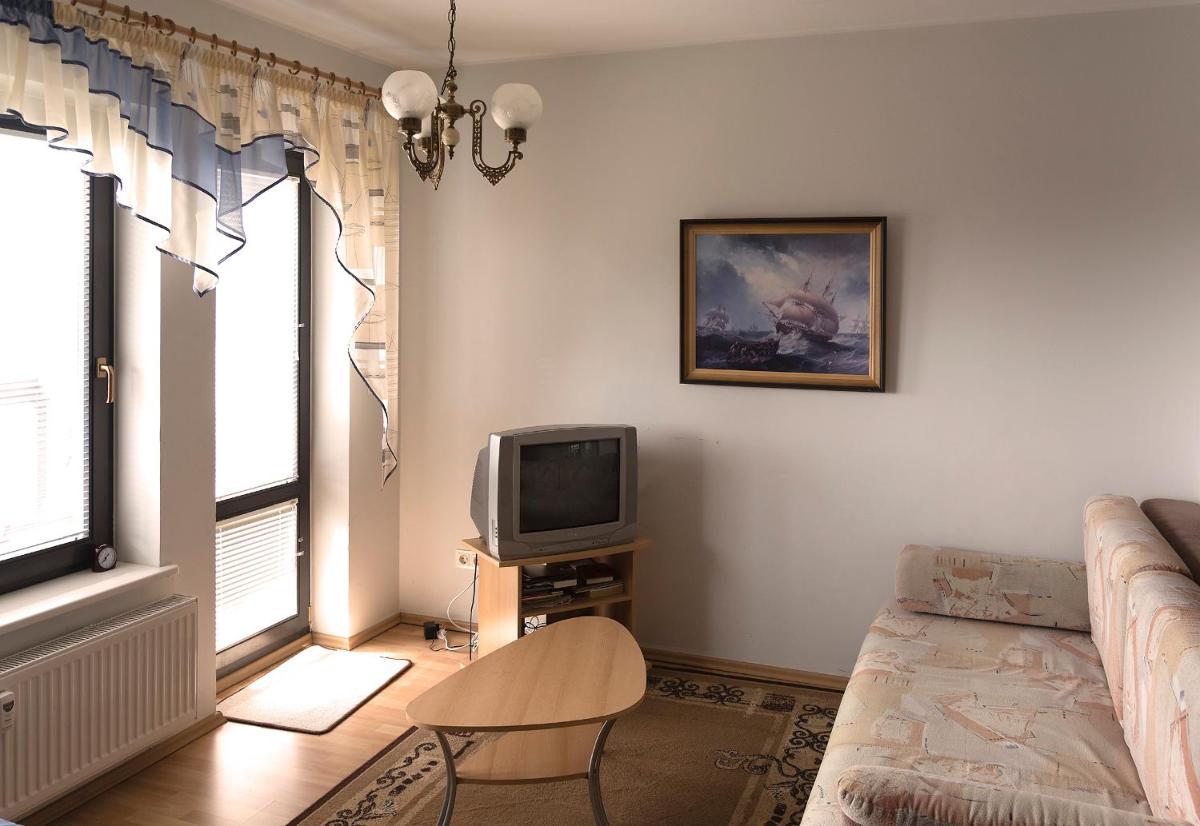 Pärnu Karusselli Beach Apartment - Housity