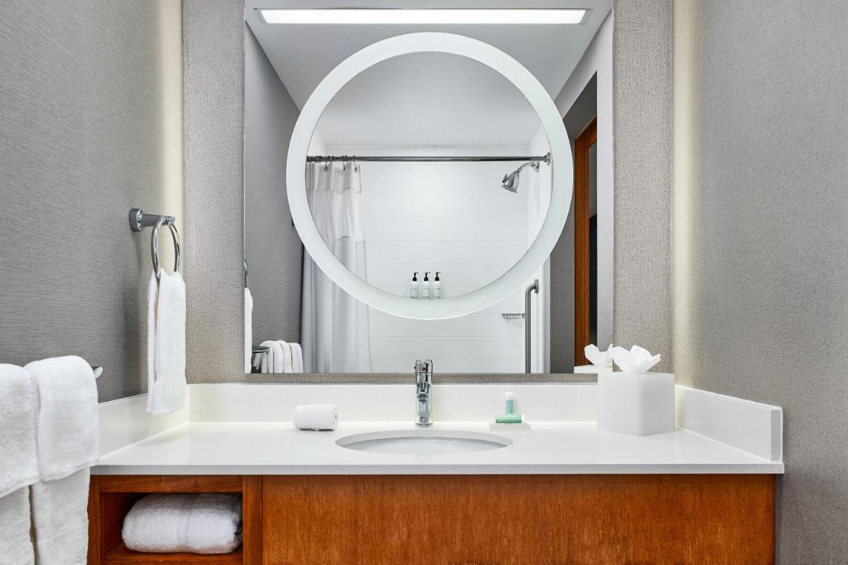 SpringHill Suites by Marriott Deadwood - Housity