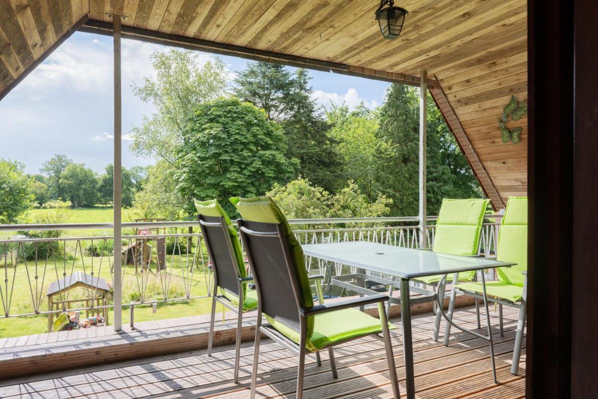 Ferienwohnung An der Eichenallee, 35200 - Housity