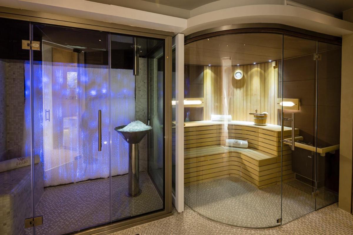 Salle de bains dans l'établissement Villa Gallici Hôtel & Spa