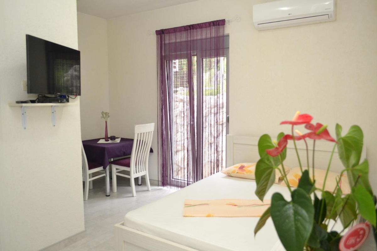 Suitetrails - Apartments Parapid