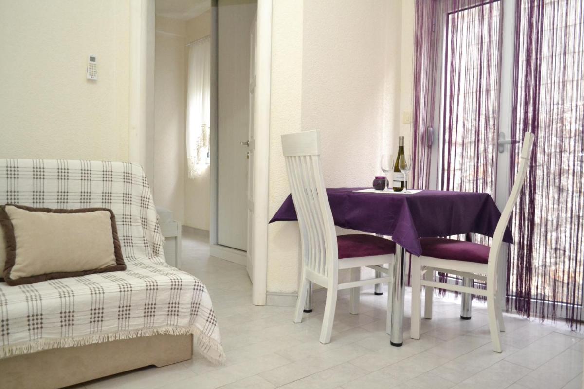 Suitetrails - Apartments Parapid