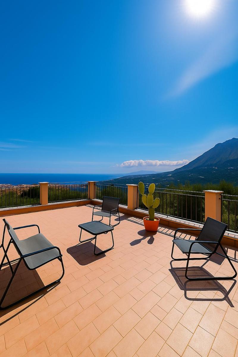 Villa Bona - Housity