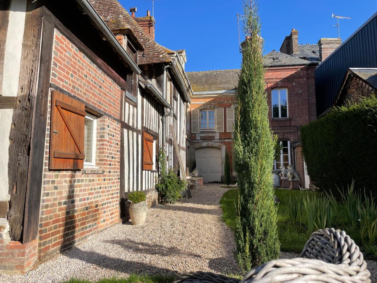 Le Douet Fleury - Chambre d'Hôtes et Gîtes - Housity