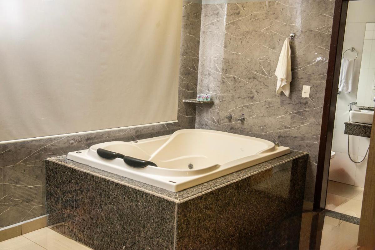 San Lucas Hotel - Housity