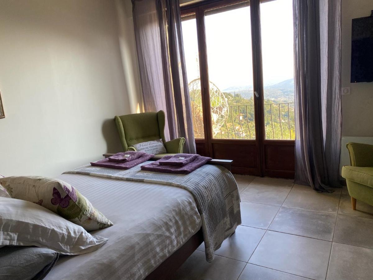 Dieu L'Amour - Galimard - Housity