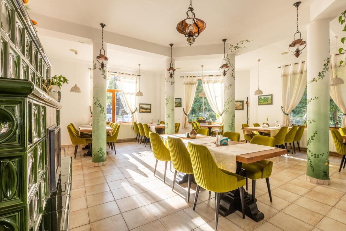 Pensiunea Sibiel - Housity