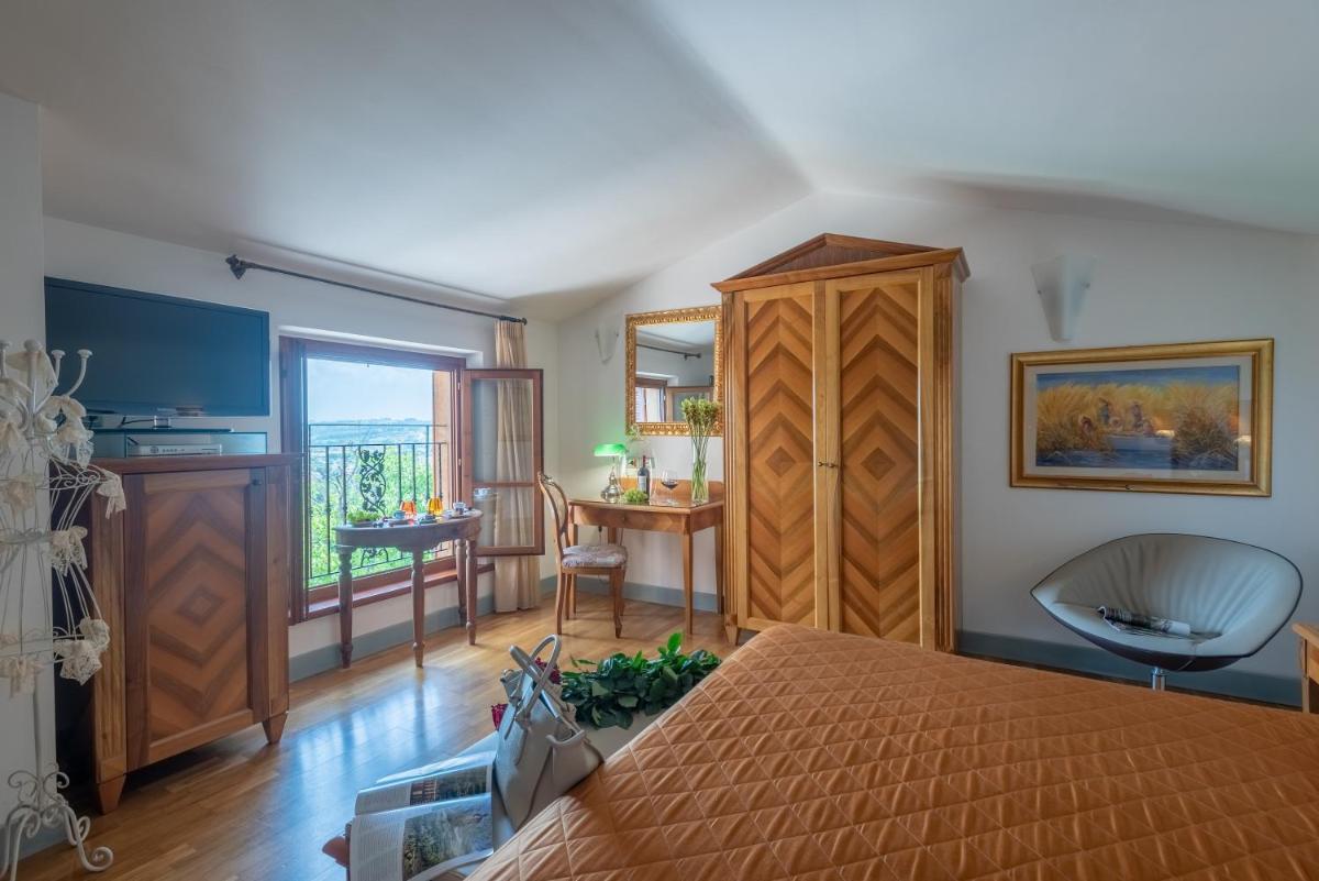 Boutique Hotel al Grappolo d'Oro - Housity