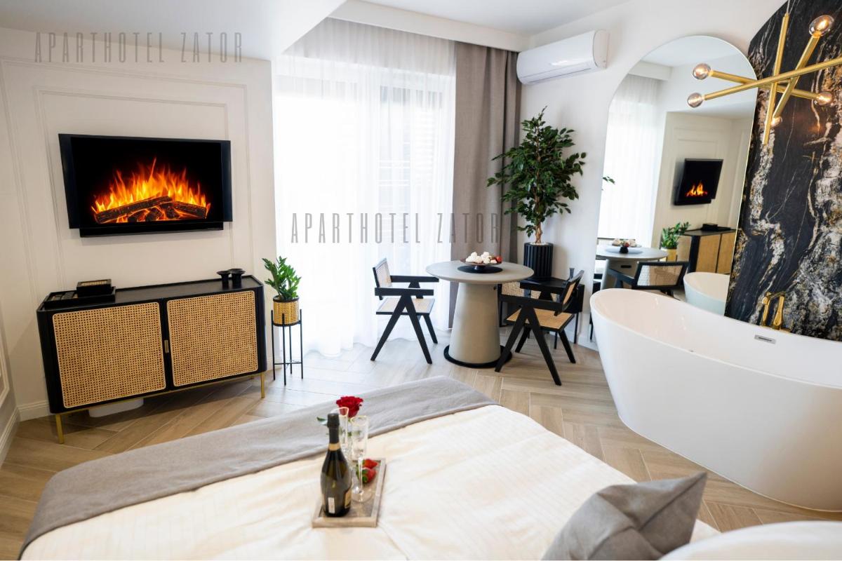 Aparthotel ZATOR Glam 52 jacuzzi - Housity