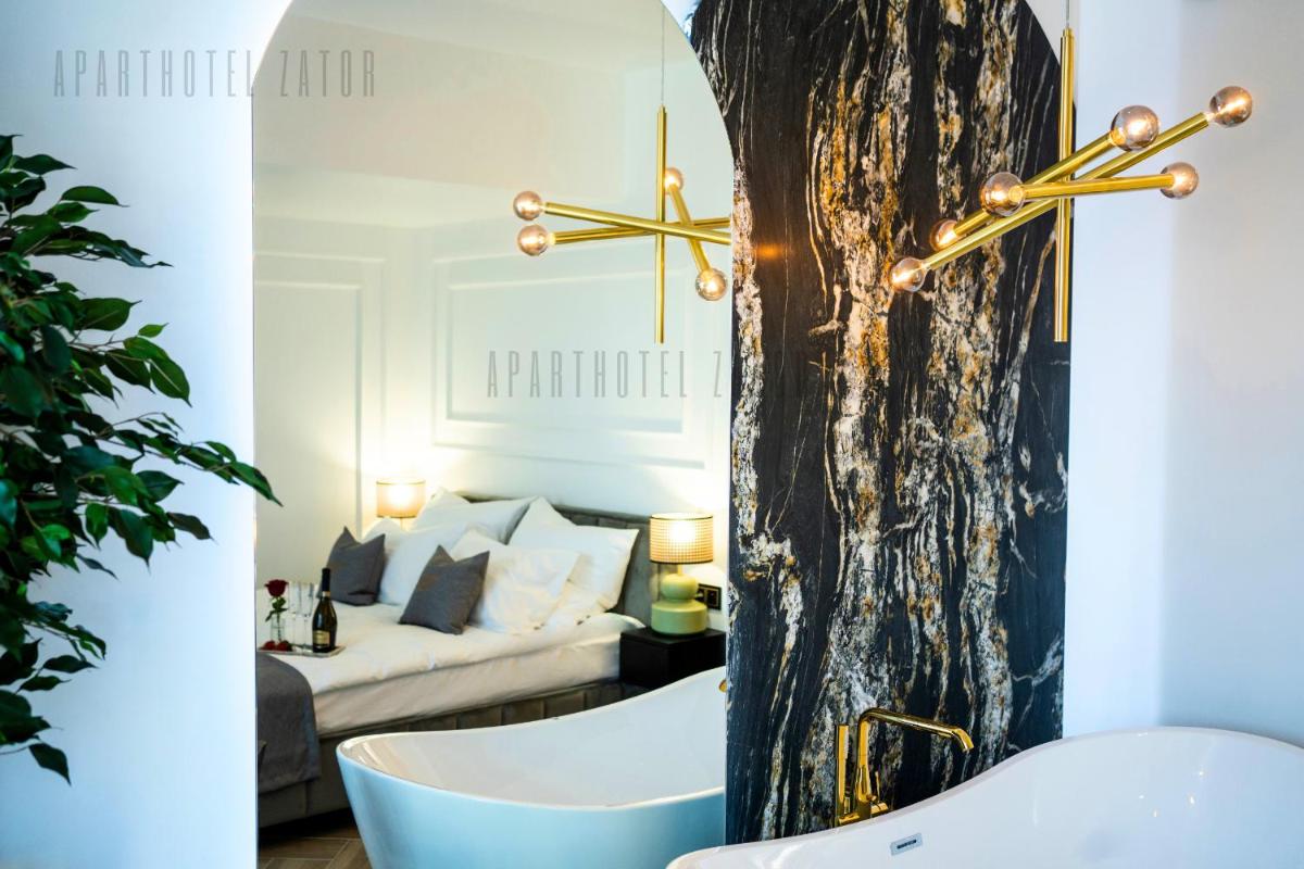 Aparthotel ZATOR Glam 52 jacuzzi - Housity