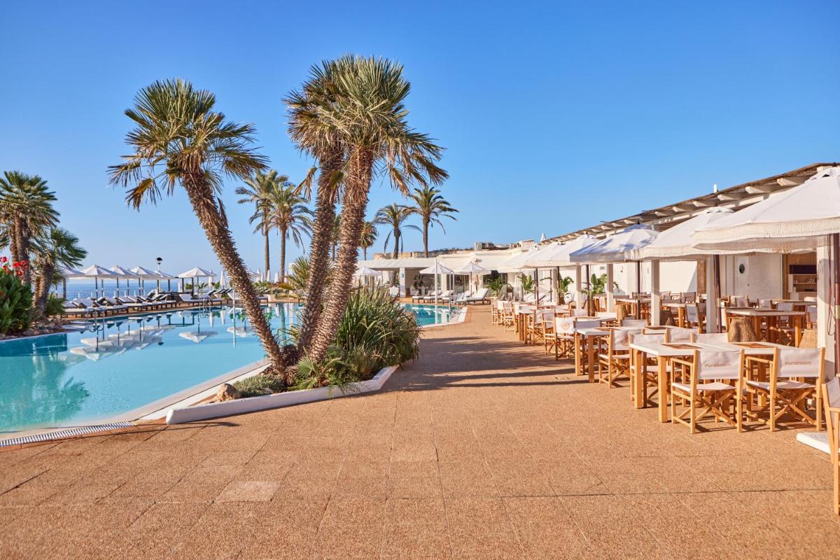 Piscina en o cerca de AluaSoul Menorca - Adults Only