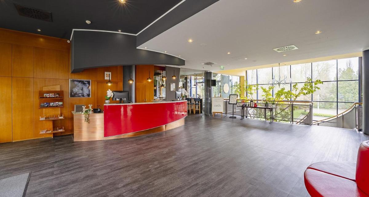 PLAZA INN Zwickau - Housity