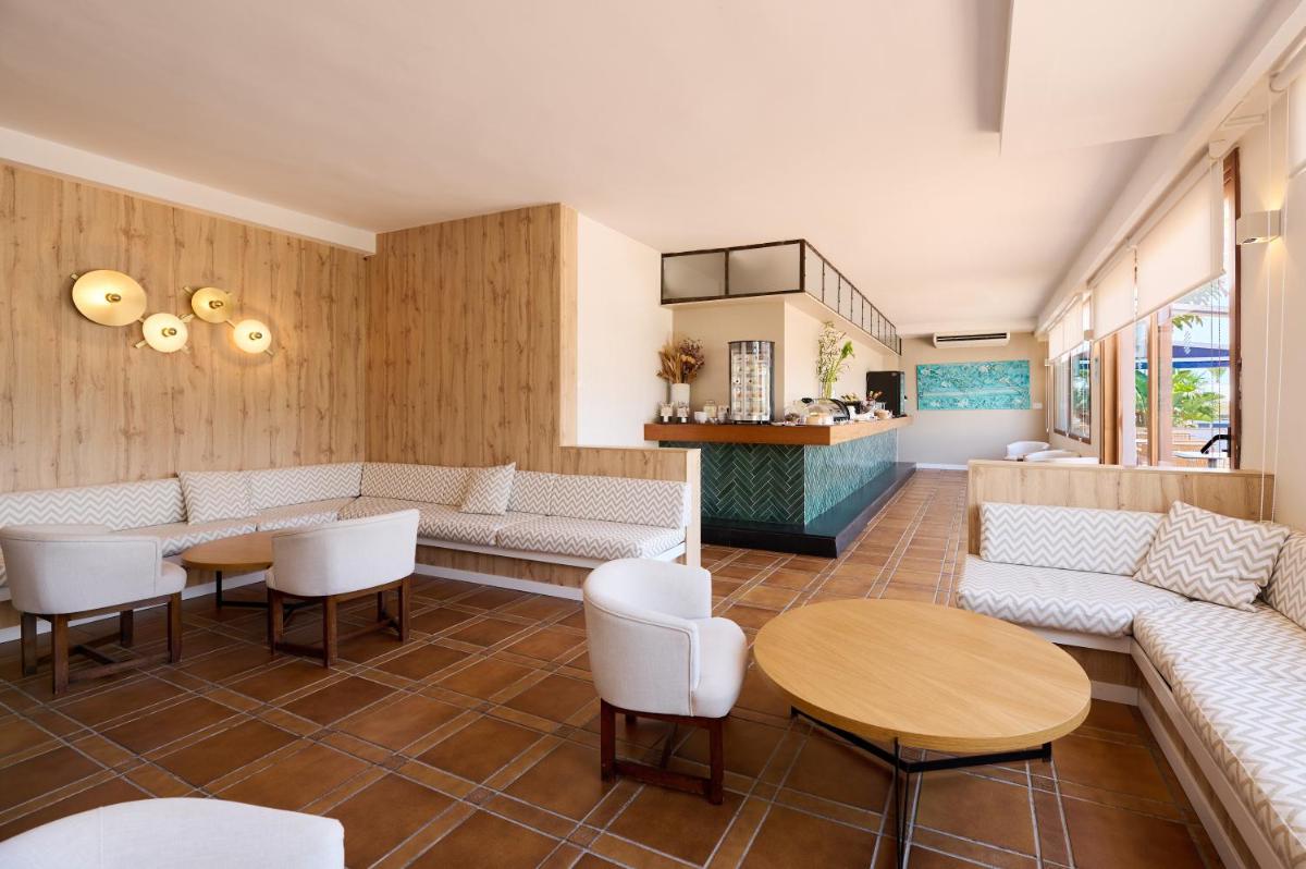 Zona de estar de AluaSoul Menorca - Adults Only