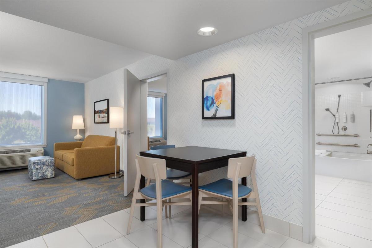 Home2 Suites by Hilton Idaho Falls - Housity