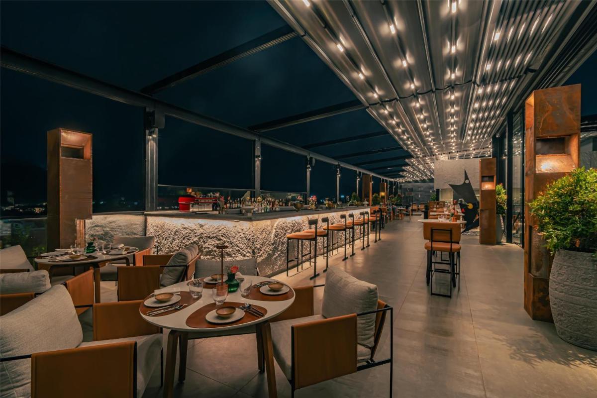 Radisson Resort and Spa Lonavala - Housity