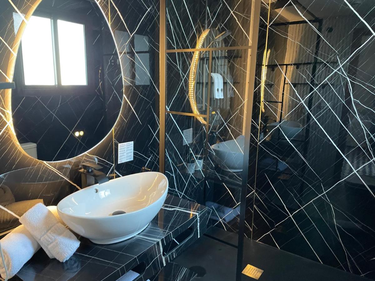 Hostal Boutique Tolox Sierra de las Nieves - Housity