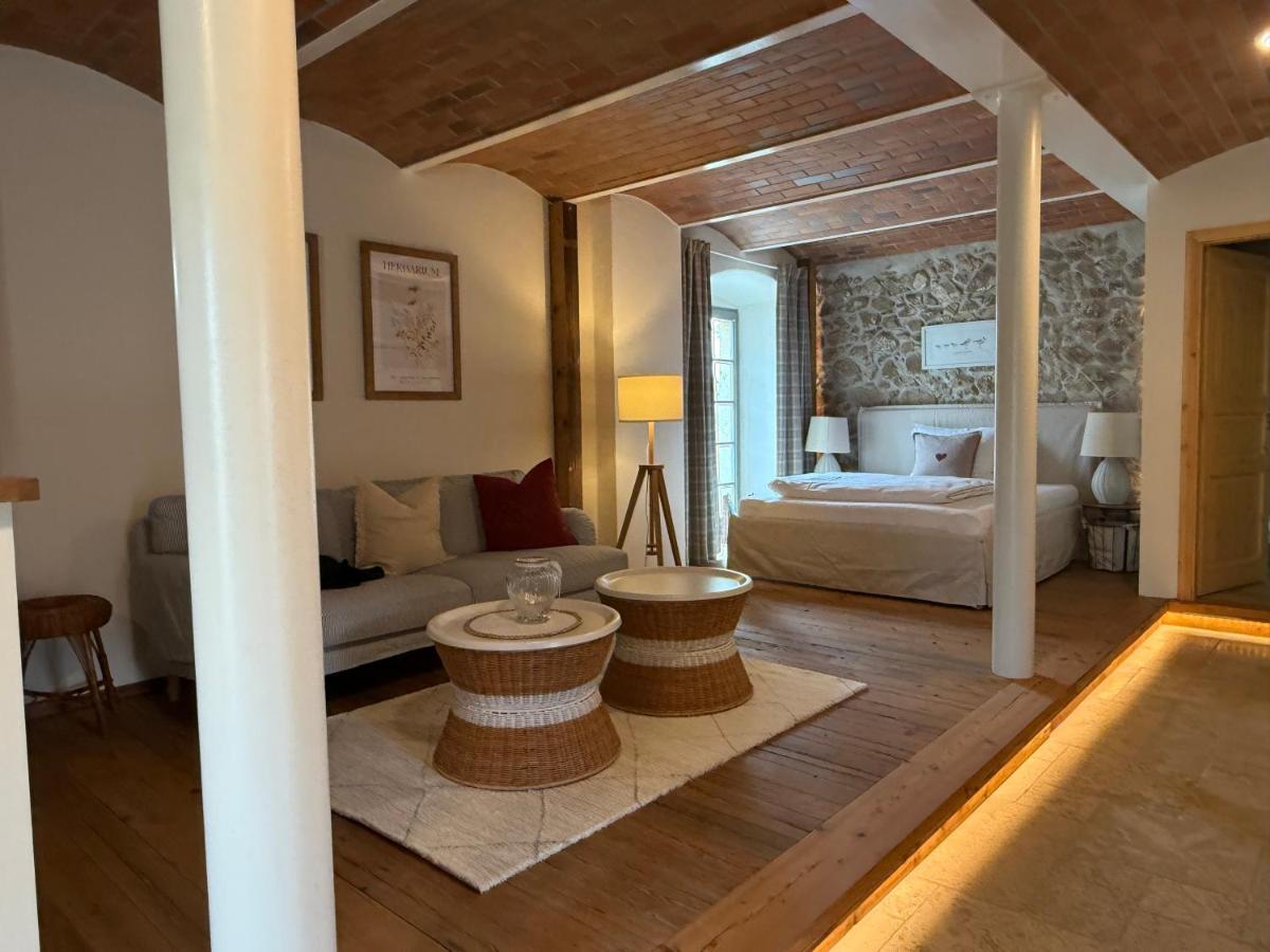 Landgut Mosch - Housity