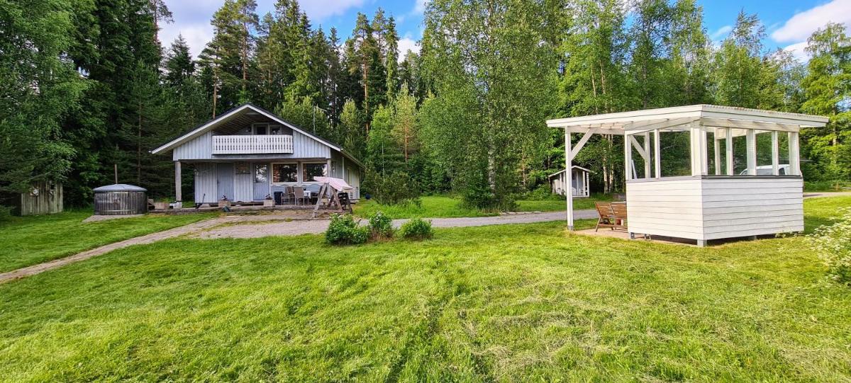 Villa Sunny Beach- Aurinkoranta - Housity