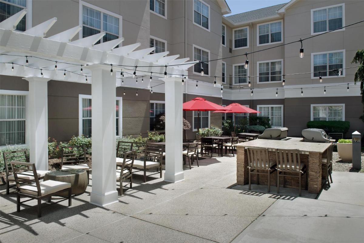 Homewood Suites by Hilton Newark-Cranford - Housity