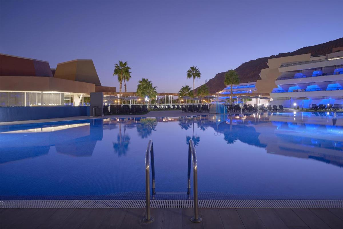 Piscina en o cerca de Radisson Blu Resort & Spa, Gran Canaria Mogan