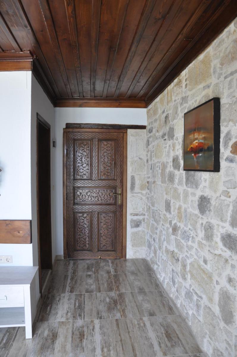 Taş Avlu Butik Otel - Housity