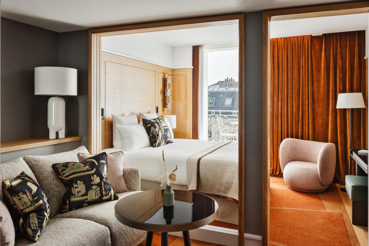 Un ou plusieurs lits dans un hébergement de l'établissement Hôtel De Sers Champs Elysées Paris