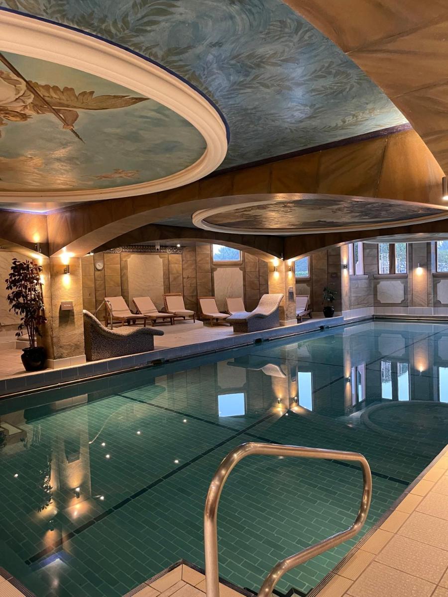 Crieff Hydro - Housity
