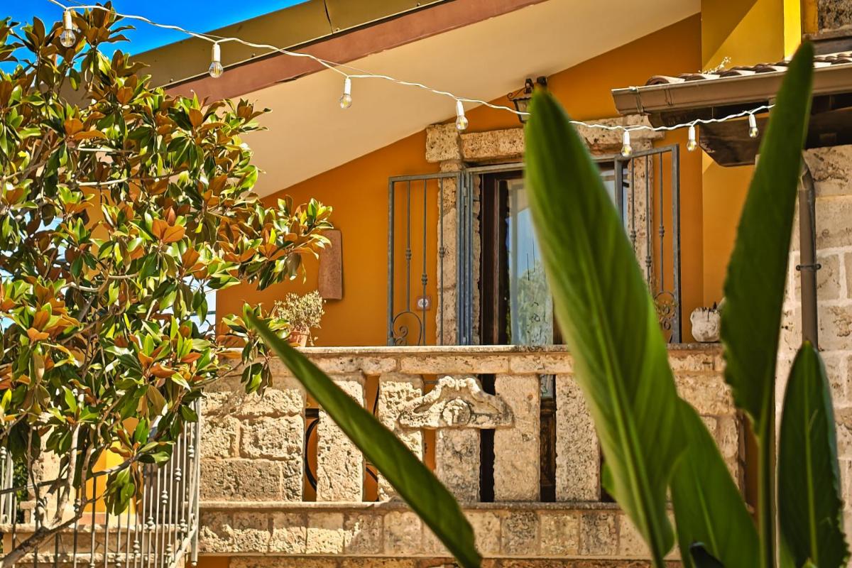 Villa Silmona B&B - Relax nel cuore del Salento - Housity