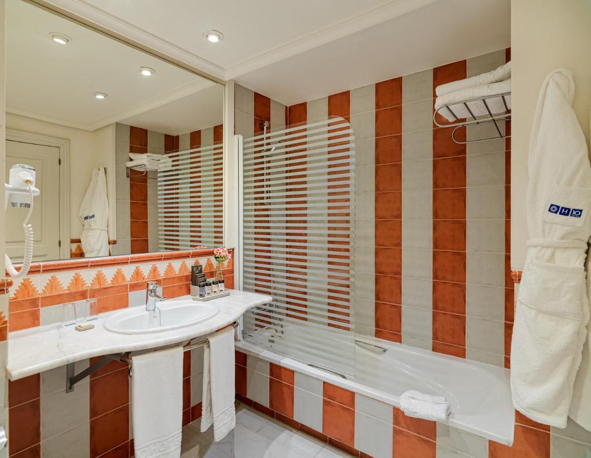 Un baño de H10 Costa Adeje Palace