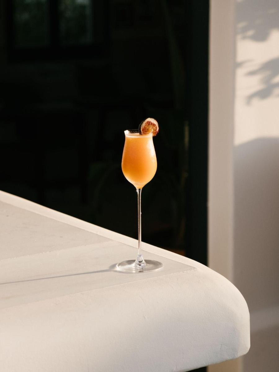 Bebidas en CAP Menorca Relais & Chateaux