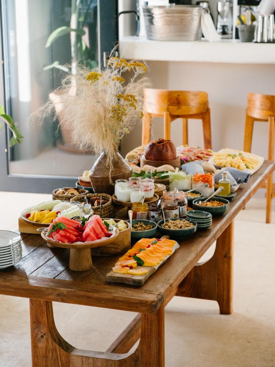 Comida en o cerca de este hotel