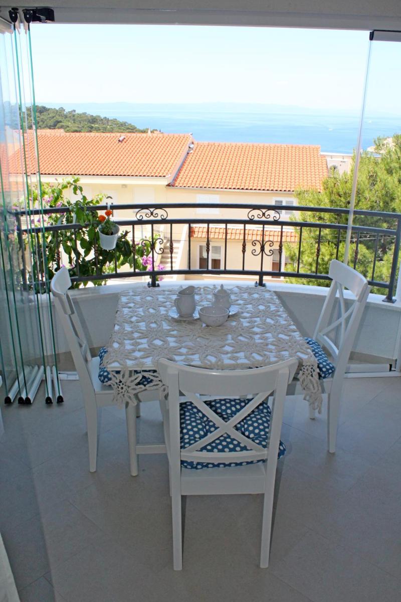 Apartments Adriona with parking - Housity