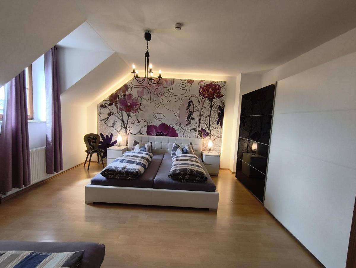 Landgasthof Reichsadler - Housity