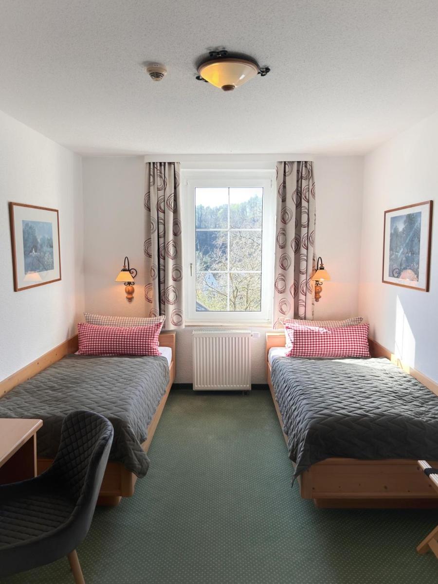 Das Muldenschlösschen - Ihr Landhaus B&B am Schloss - Housity