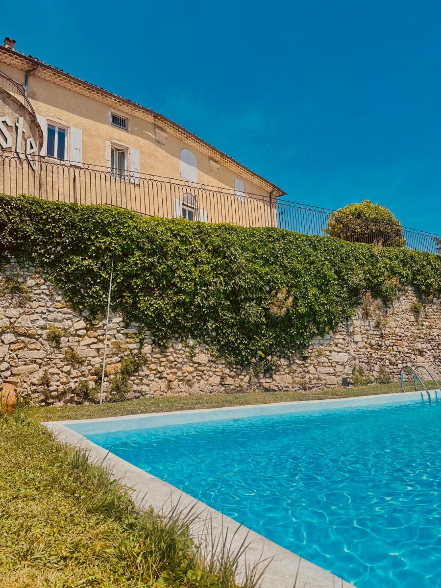 Peaceful retreat in Drome Provencale Castel - Housity