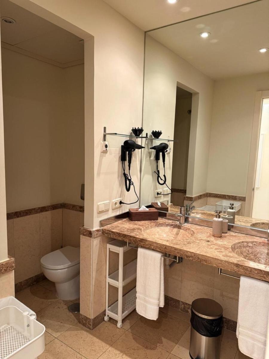 Un baño de Aparthotel Novo Resort