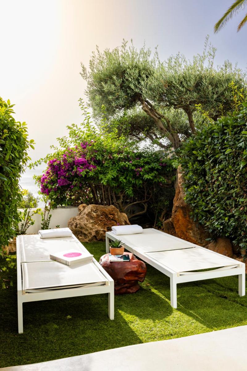 Jardín al aire libre en Hacienda Na Xamena, Ibiza