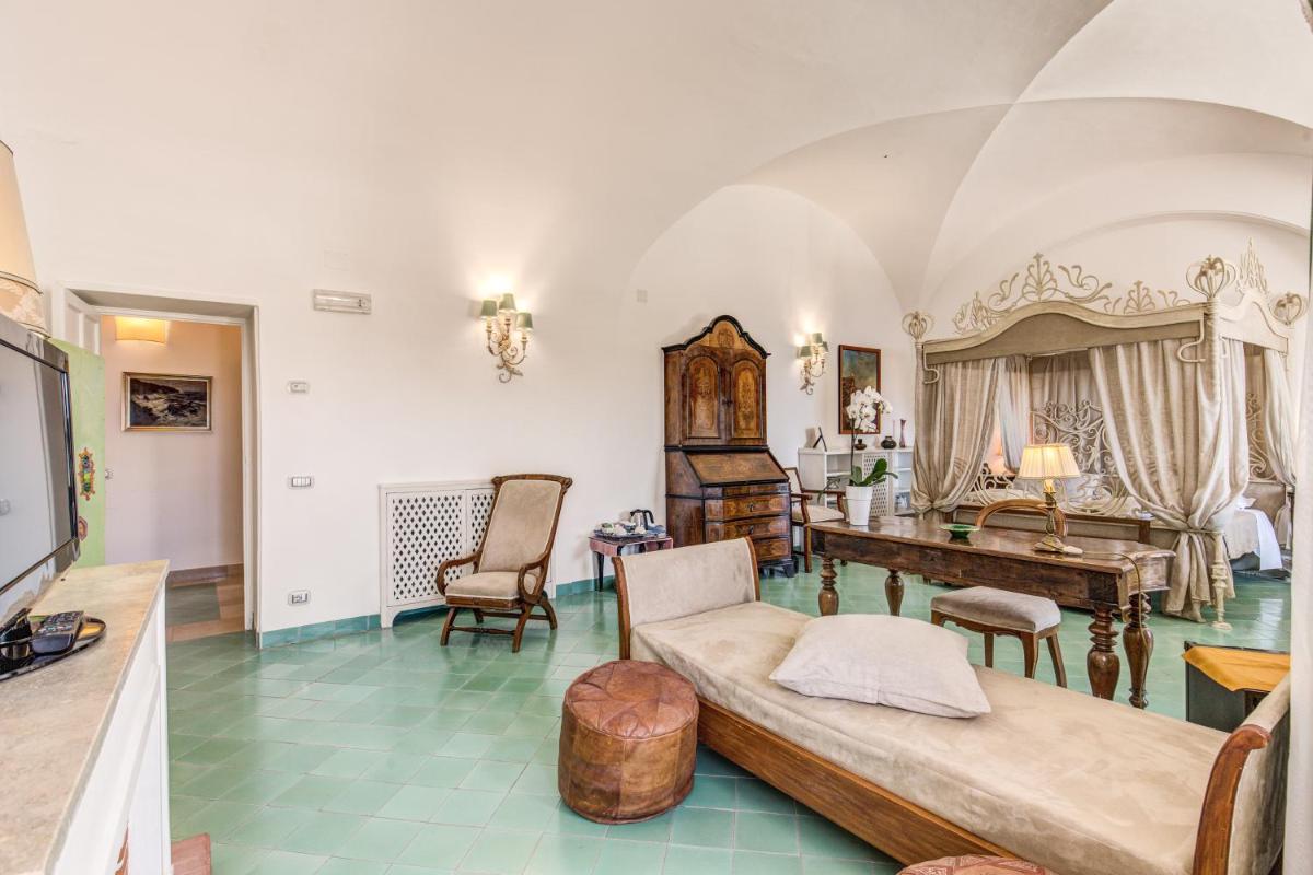 Villa Calypso - Hizvo