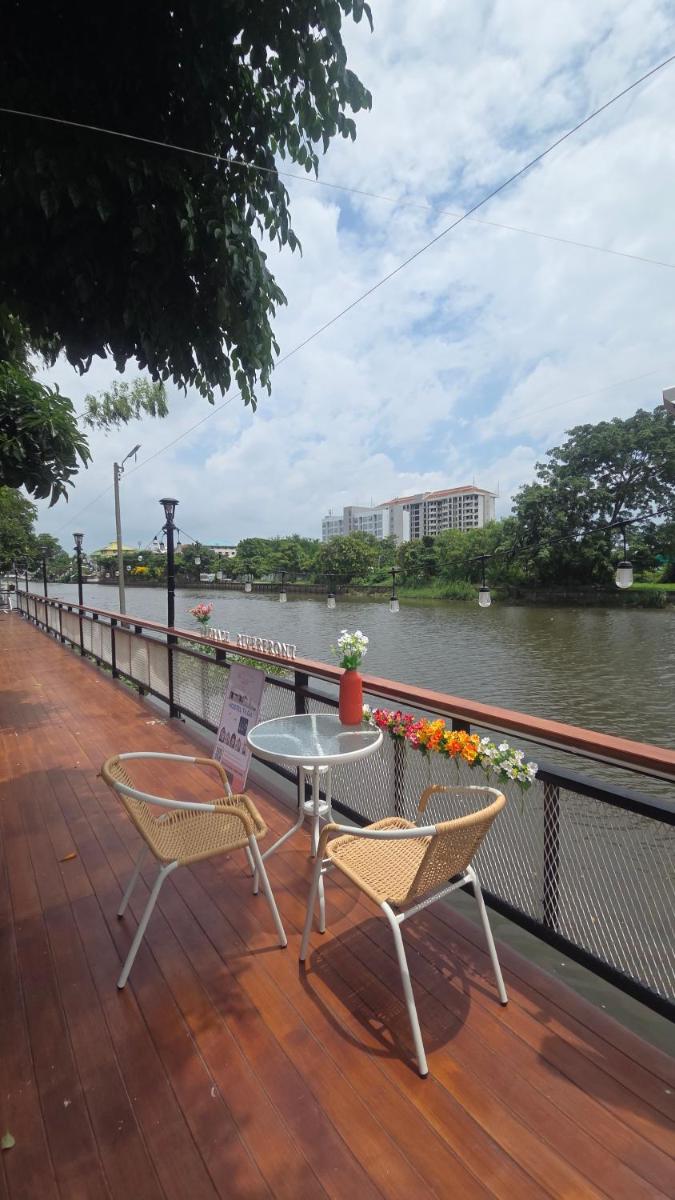 Grace Riverfront - Housity