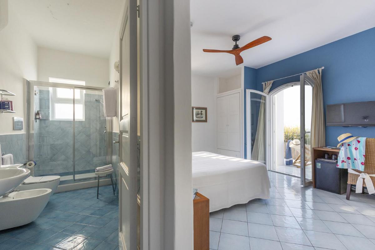 Hotel Punta Scario - Housity