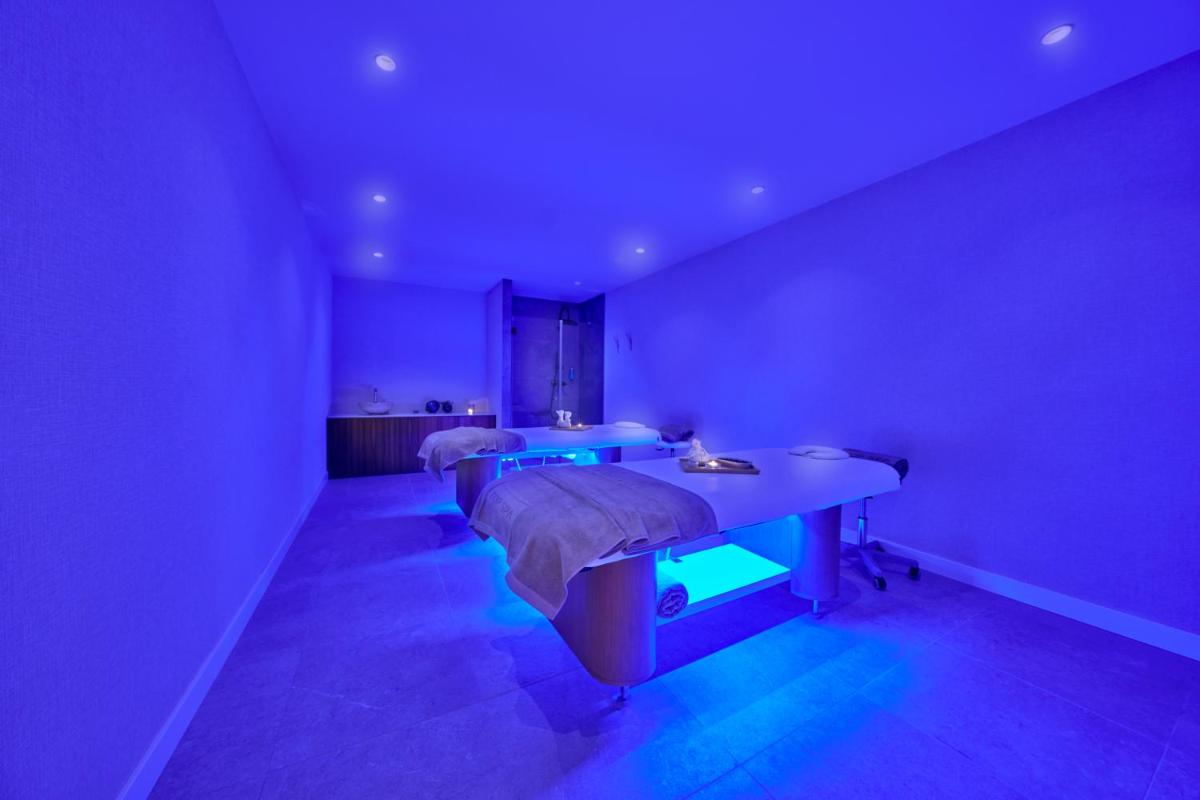 O spa e/ou outras comodidades de bem-estar em PortoBay Blue Ocean