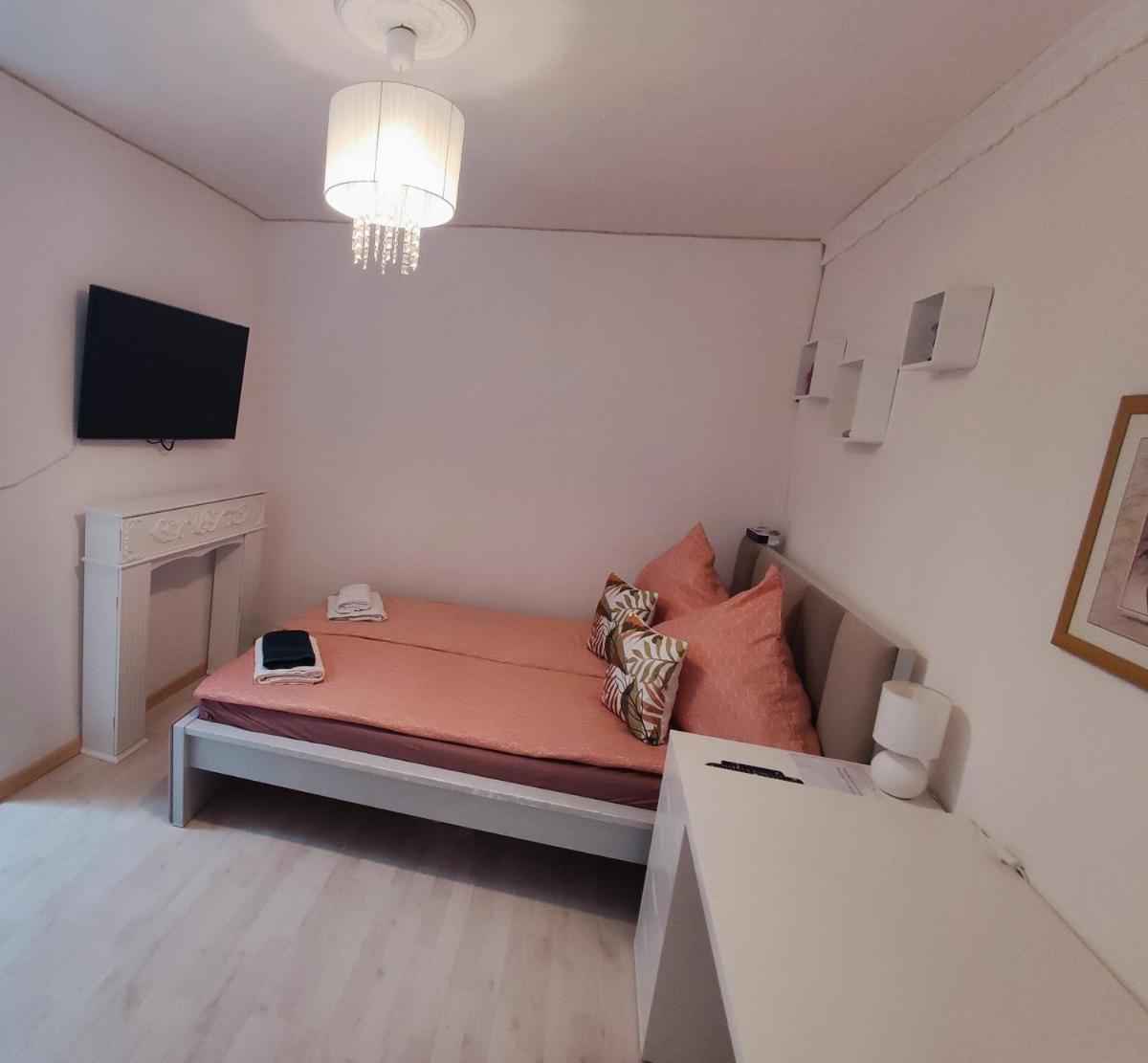 Mosel Boutique - Housity