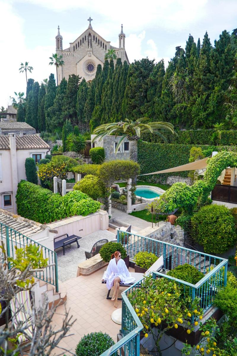 Jardín al aire libre en Hotel & Restaurant Jardi d'Artà